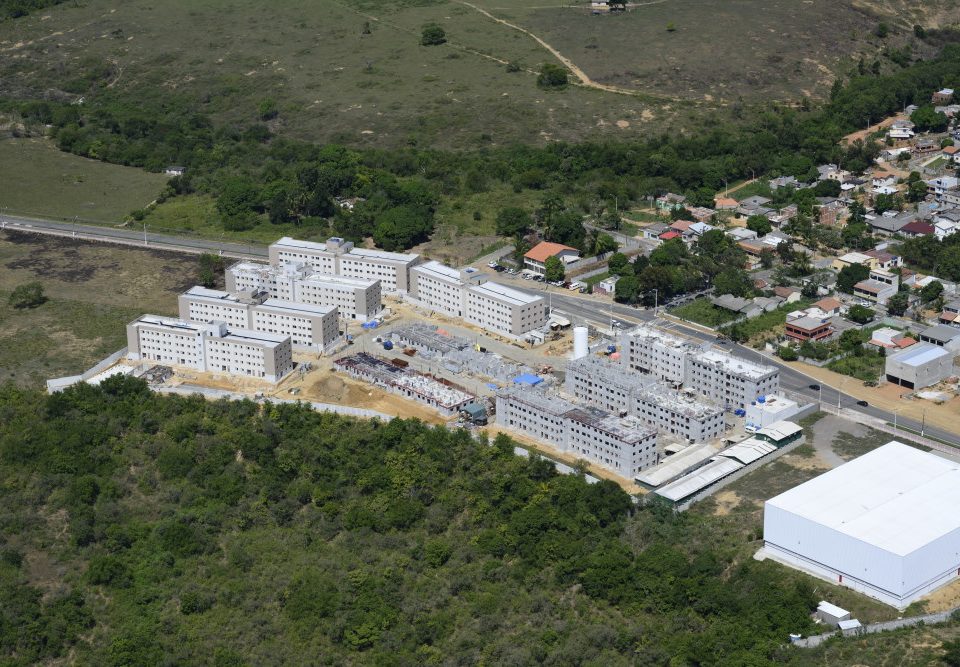 Como funciona cada etapa das obras do seu condomínio-clube